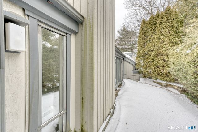 170 Heritage Village B, Southbury, CT 06488