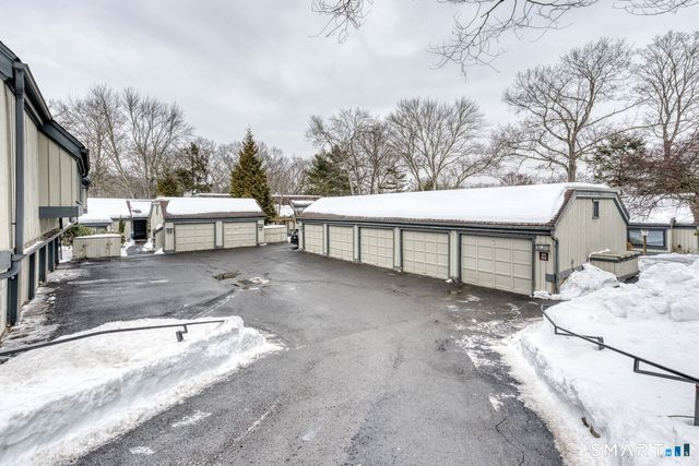 170 Heritage Village B, Southbury, CT 06488