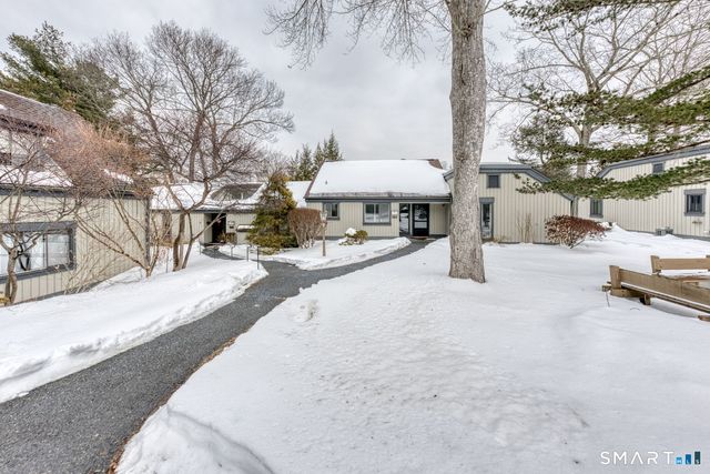 170 Heritage Village B, Southbury, CT 06488