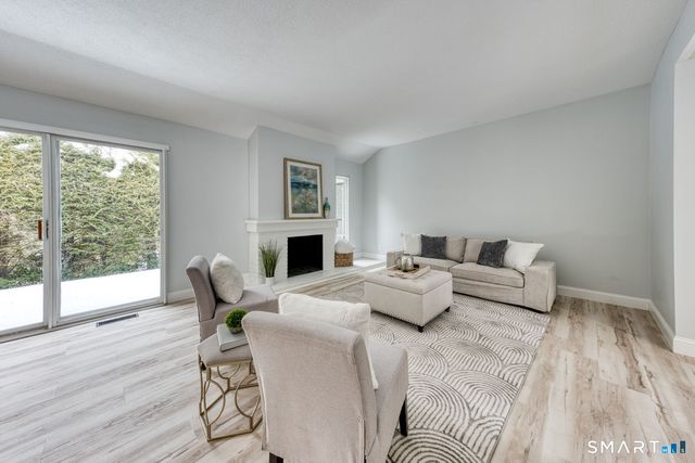 170 Heritage Village B, Southbury, CT 06488