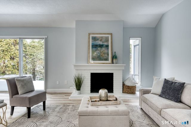 170 Heritage Village B, Southbury, CT 06488