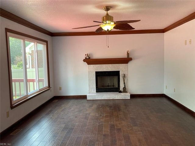 1604 Grey Friars CHSE, Virginia Beach, VA 23456