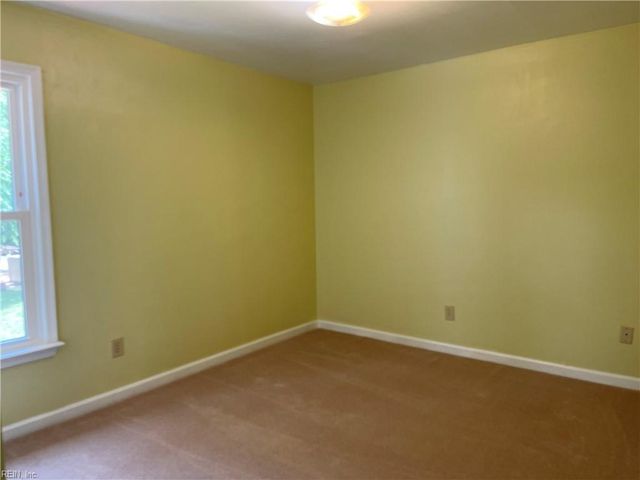 1604 Grey Friars CHSE, Virginia Beach, VA 23456