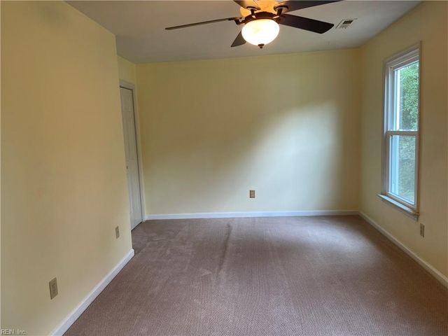 1604 Grey Friars CHSE, Virginia Beach, VA 23456