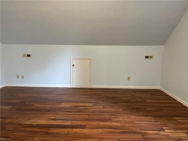 1604 Grey Friars CHSE, Virginia Beach, VA 23456