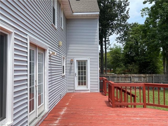 1604 Grey Friars CHSE, Virginia Beach, VA 23456