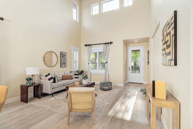 3961 Tahoe St, West Sacramento, CA 95691