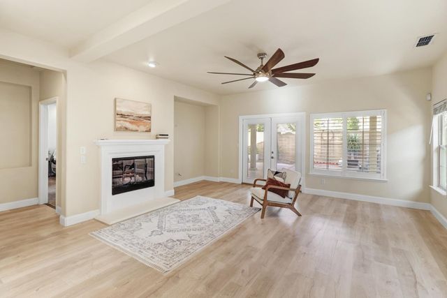 3961 Tahoe St, West Sacramento, CA 95691