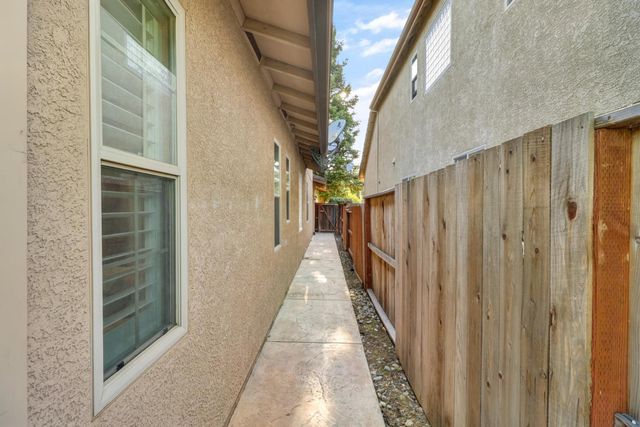 3961 Tahoe St, West Sacramento, CA 95691