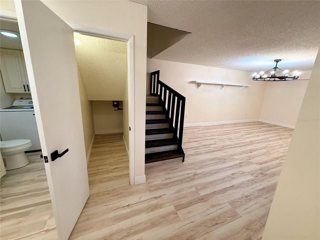 2747 5TH CT, Palm Harbor, FL 34684