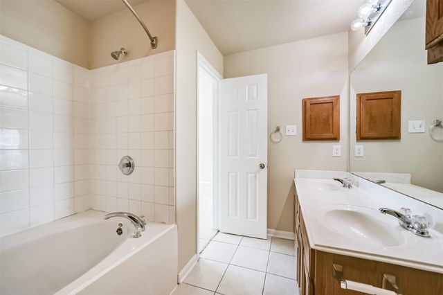 12947 Iris Garden Lane, Houston, TX 77044