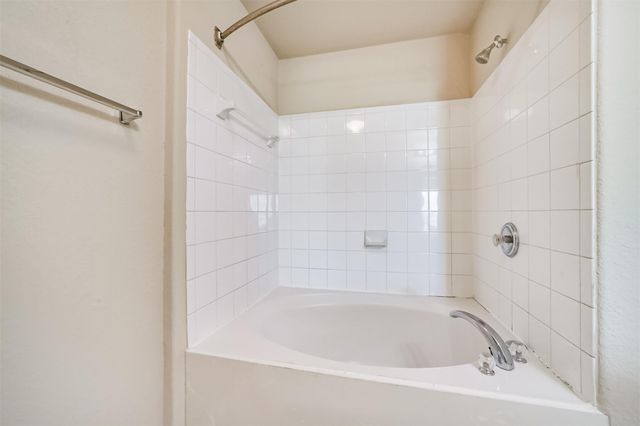 12947 Iris Garden Lane, Houston, TX 77044