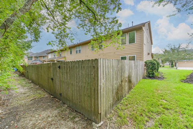 12947 Iris Garden Lane, Houston, TX 77044