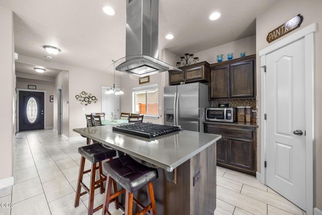 2951 NE Dogwood Drive, Bend, OR 97701