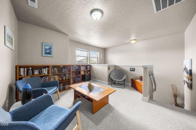 2951 NE Dogwood Drive, Bend, OR 97701