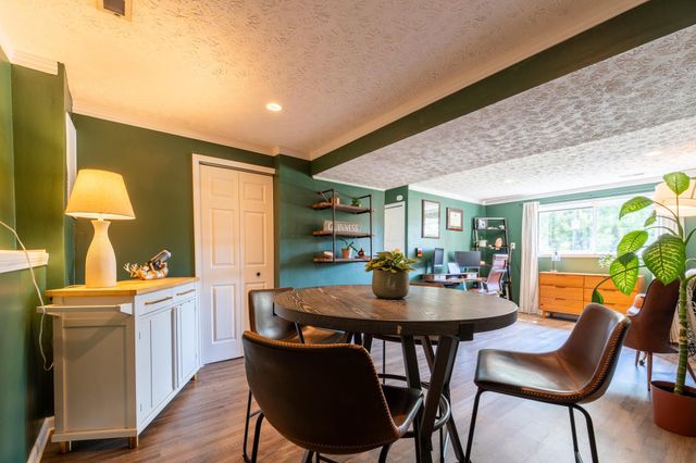 8008 Leaview Drive, Columbus, OH 43235