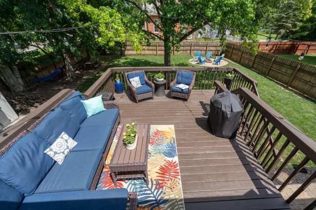8008 Leaview Drive, Columbus, OH 43235