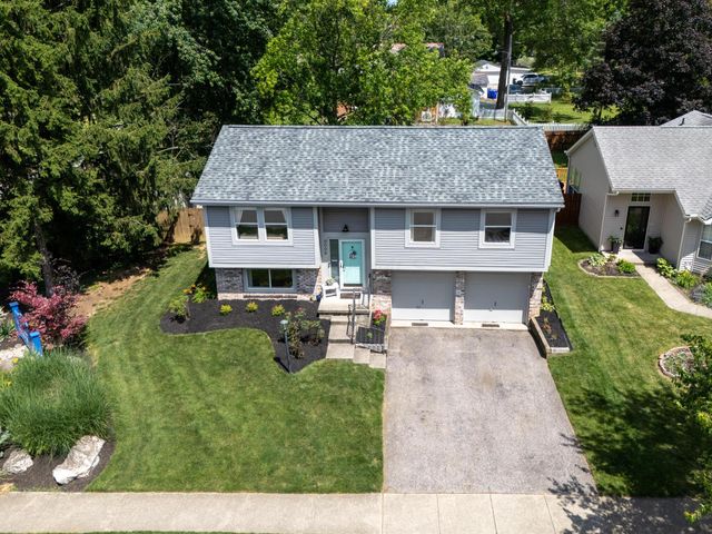 8008 Leaview Drive, Columbus, OH 43235