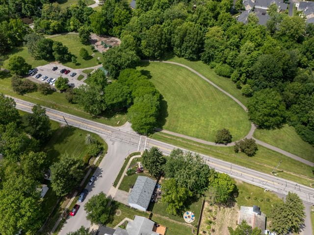 8008 Leaview Drive, Columbus, OH 43235
