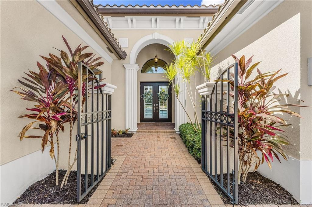 4308 Caldera CIR, NAPLES, FL 34119 — photo 2
