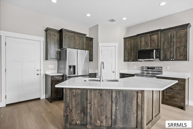 3187 Riata Lane, Ammon, ID 83406