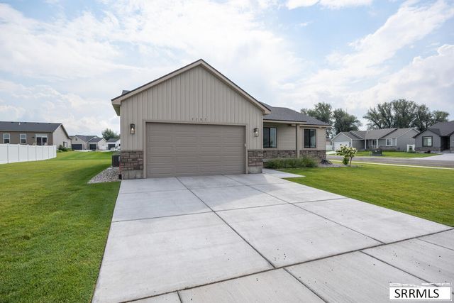 3187 Riata Lane, Ammon, ID 83406