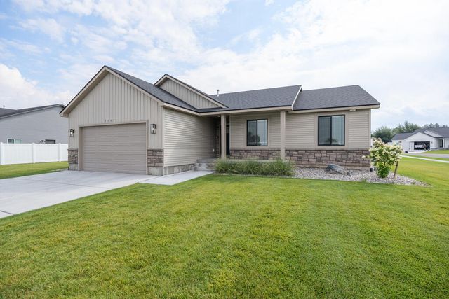 3187 Riata Lane, Ammon, ID 83406