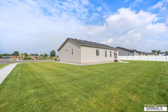 3187 Riata Lane, Ammon, ID 83406