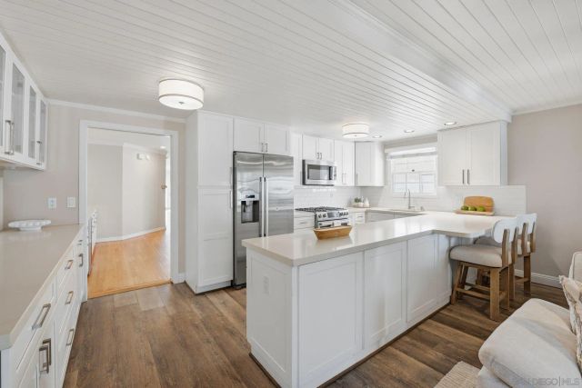 868 A Ave, Coronado, CA 92118