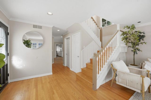 868 A Ave, Coronado, CA 92118