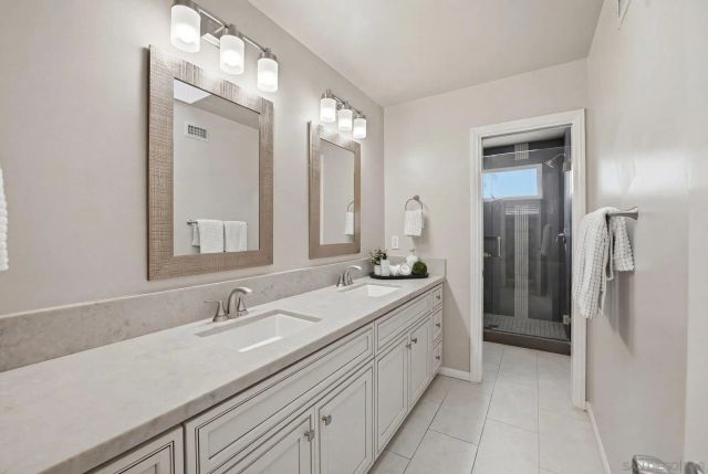 868 A Ave, Coronado, CA 92118