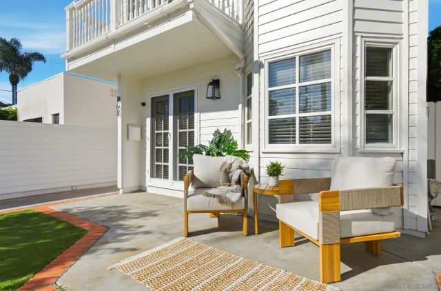 868 A Ave, Coronado, CA 92118