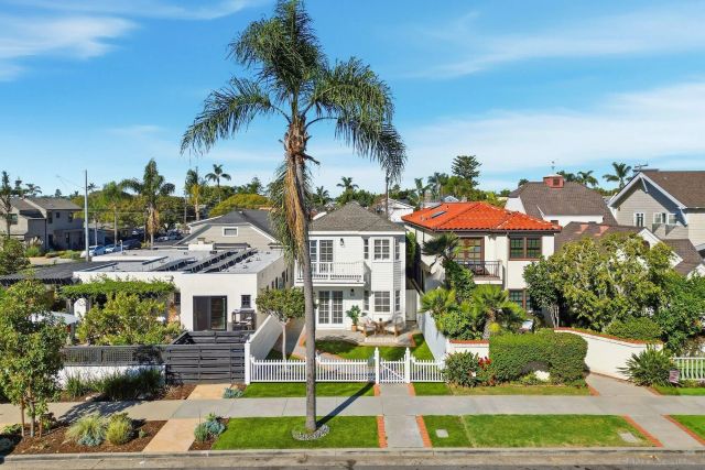 868 A Ave, Coronado, CA 92118