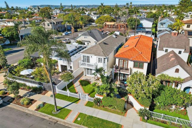 868 A Ave, Coronado, CA 92118