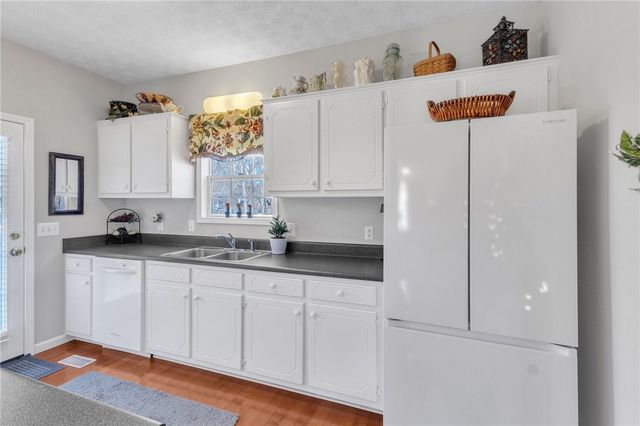 208 River Oaks Circle, Piedmont, SC 29673