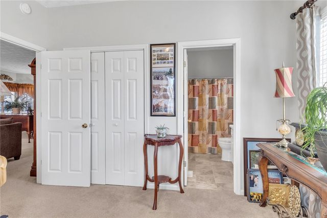 208 River Oaks Circle, Piedmont, SC 29673