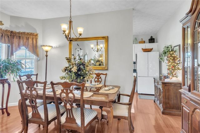 208 River Oaks Circle, Piedmont, SC 29673