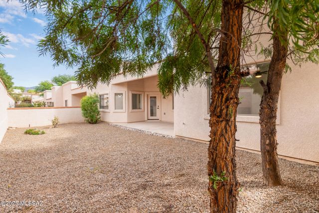 1374 W Blooming Desert Way, Oro Valley, AZ 85737