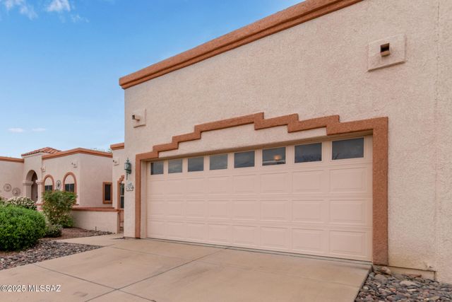 1374 W Blooming Desert Way, Oro Valley, AZ 85737