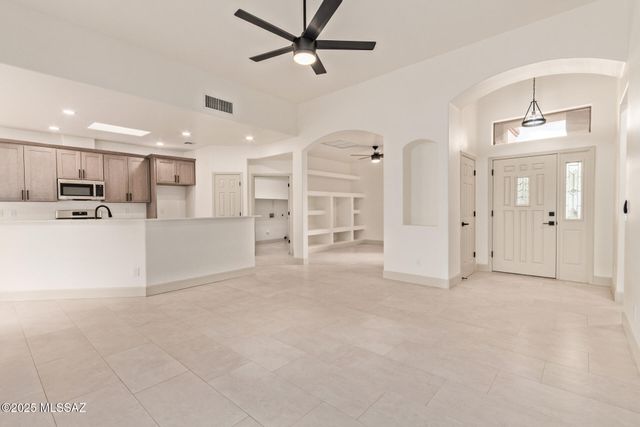 1374 W Blooming Desert Way, Oro Valley, AZ 85737