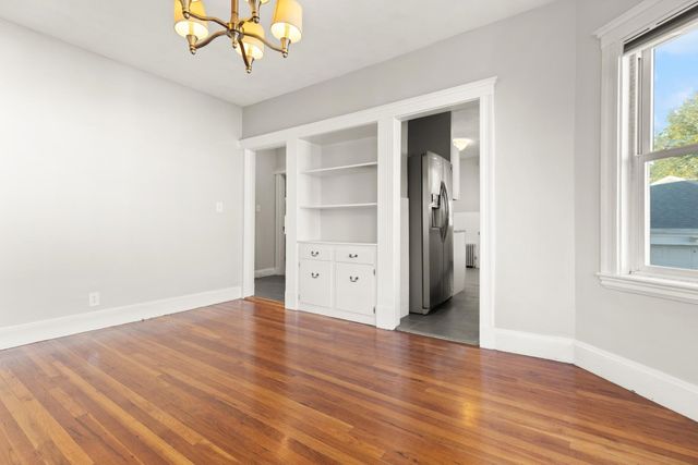 208 Central Ave 1, Medford, MA 02155