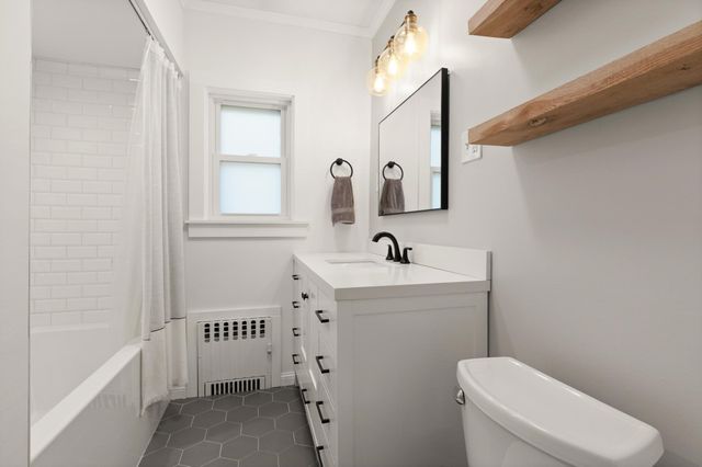 208 Central Ave 1, Medford, MA 02155