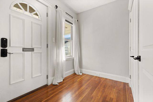 208 Central Ave 1, Medford, MA 02155