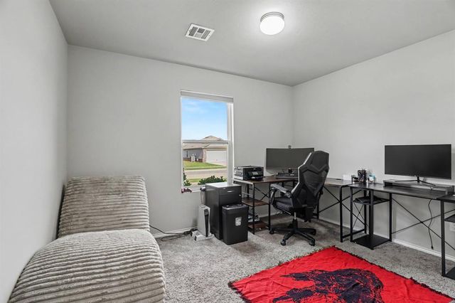 1901 Hannah Lane, Oklahoma City, OK 73127
