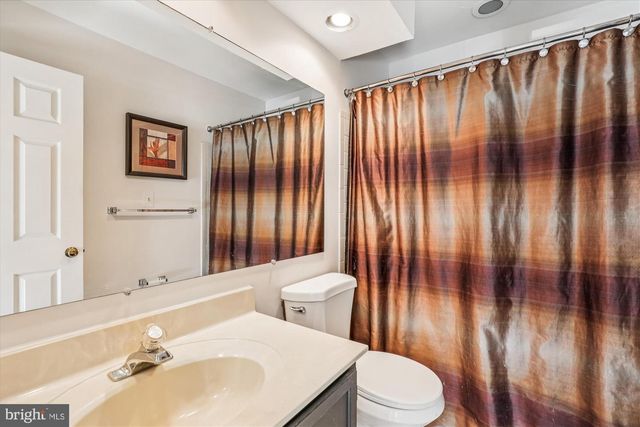 4232 DEVONWOOD WAY, Woodbridge, VA 22192