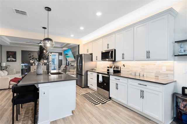 6528 ROVER WAY, St Cloud, FL 34771