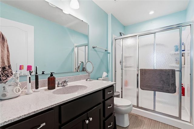 141 Old Pond Road, Springboro, OH 45066