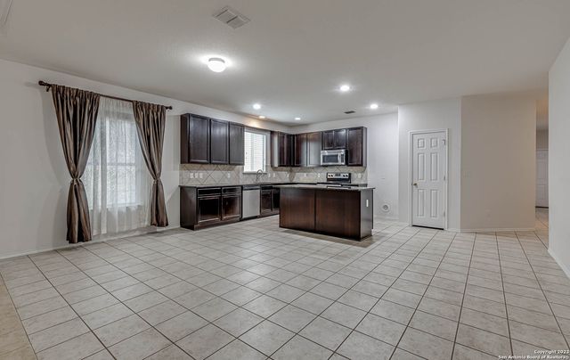 3727 Painted Tracks, Schertz, TX 78154