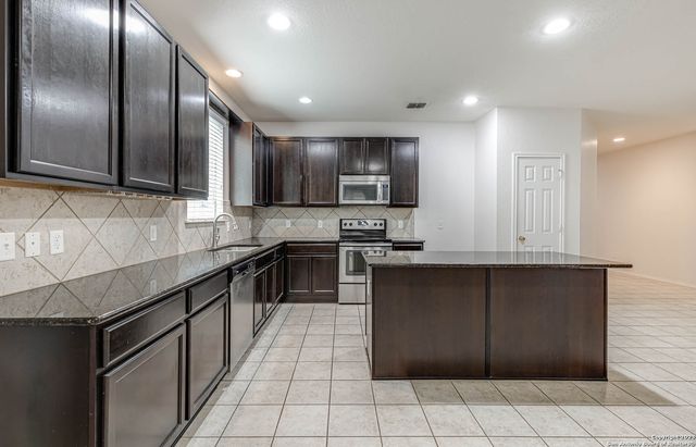 3727 Painted Tracks, Schertz, TX 78154