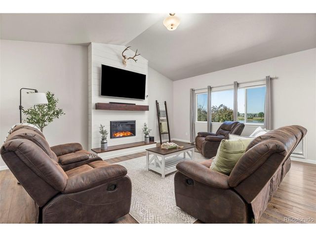 1905 Saddleback Dr, Milliken, CO 80543